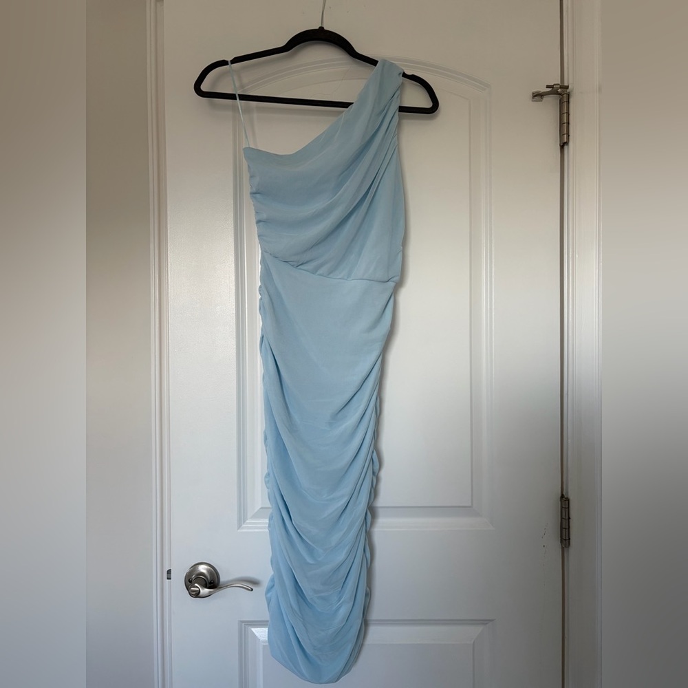 Love x design - One-Shoulder midi Dress